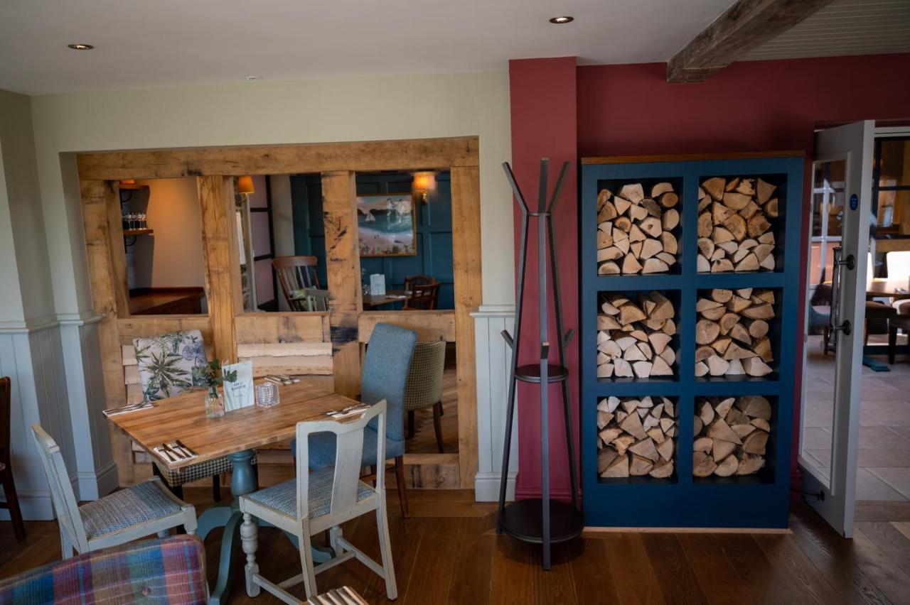 Victoria Hotel By Chef & Brewer Collection Menai Bridge Bagian luar foto