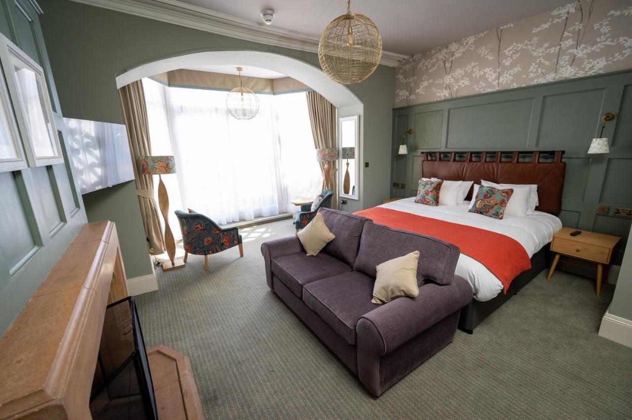 Victoria Hotel By Chef & Brewer Collection Menai Bridge Bagian luar foto