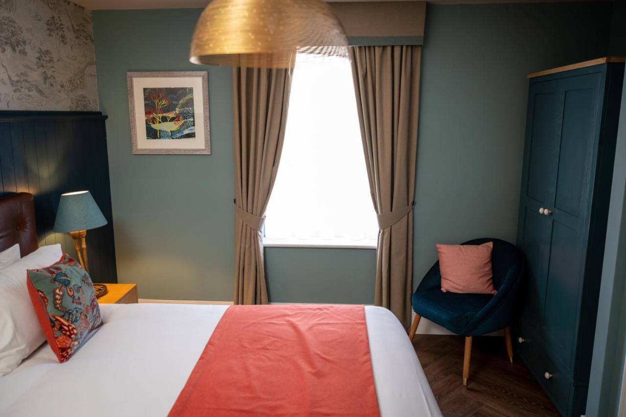 Victoria Hotel By Chef & Brewer Collection Menai Bridge Bagian luar foto